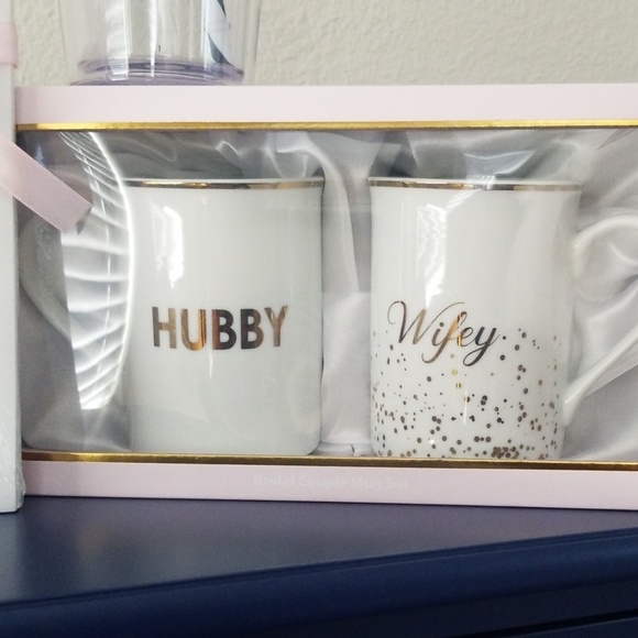 Bride Gift Set - Picture 4 of 4